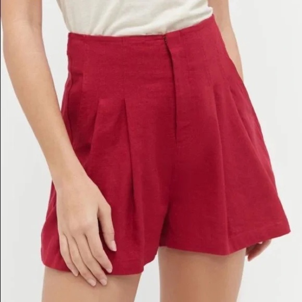 Urban Outfitters Pleated Linen High Waisted Shorts